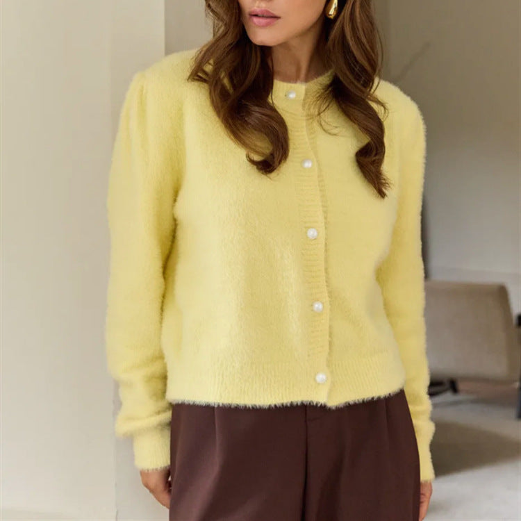 Damen Flauschiger Cardigan mit dekorativen Knöpfen und eleganter Passform