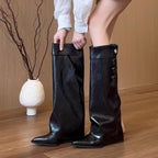 Damen Stilvolle Knöchelhohe Stiefel mit flexiblem Schaft und Knopfdetail R&B