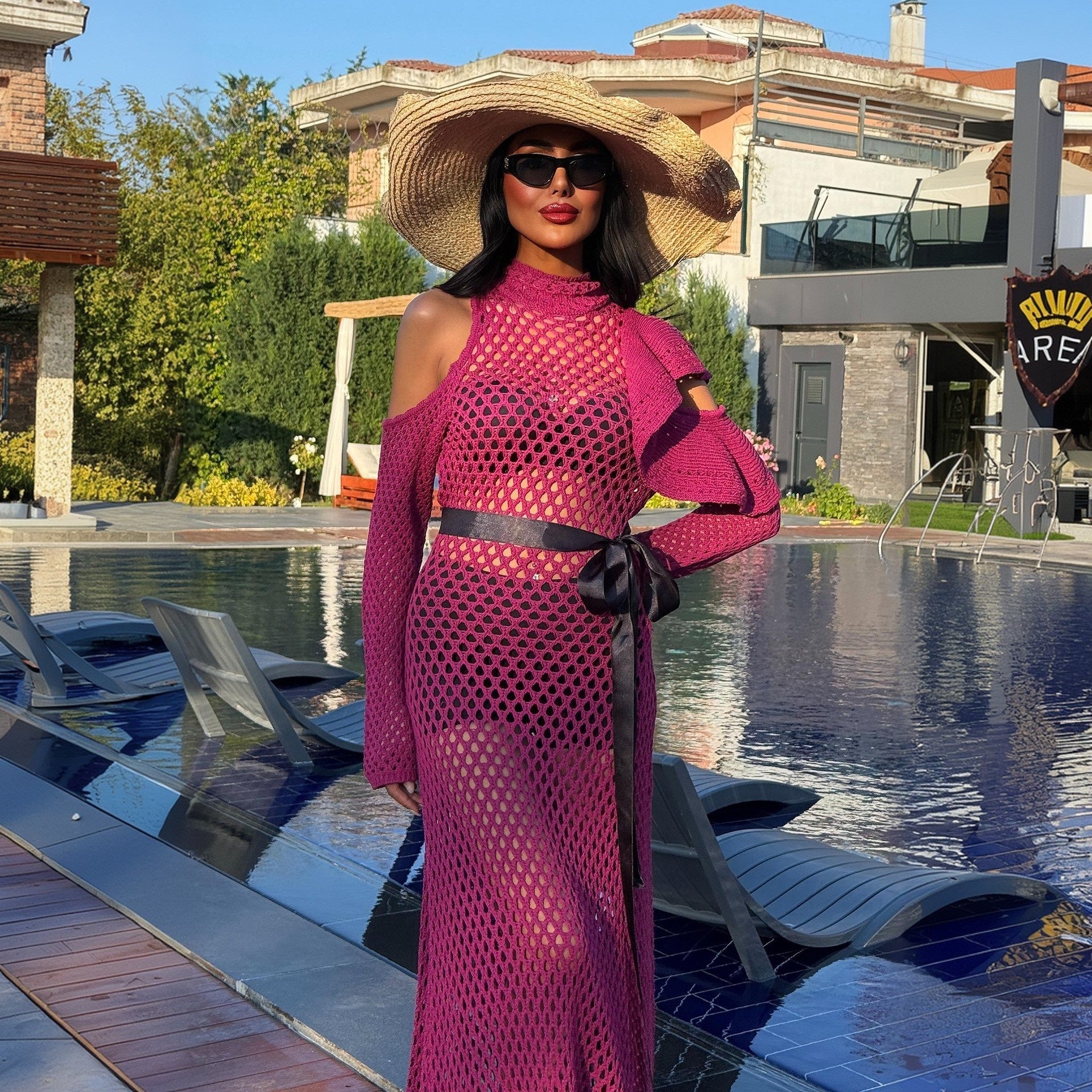 Damen schulterfreies Netzkleid mit eleganten Rüschen R&B