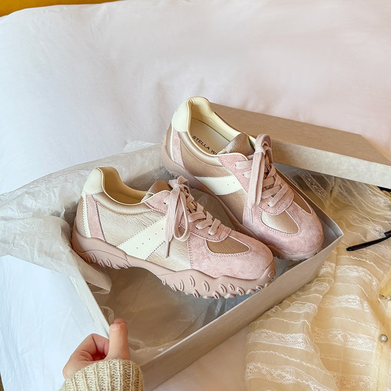 Damen Sportliche Sneakers mit atmungsaktivem Obermaterial und ausgeflipptem Laufprofil R&B