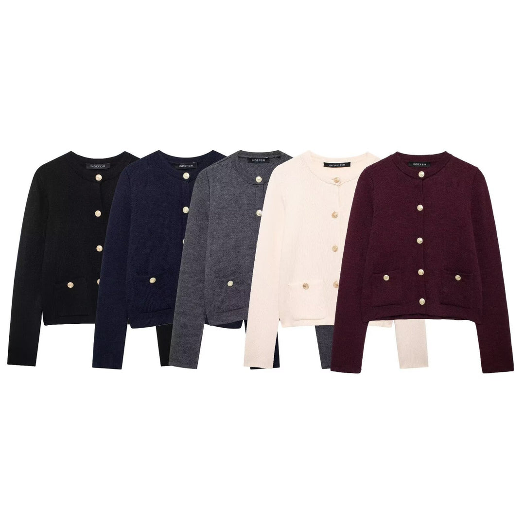 Damen Strickjacke mit schimmernden Knöpfen und Taschen R&B