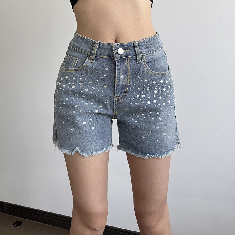Damen Jeansshorts mit glitzernden Applikationen und fransigem Saum R&B