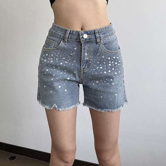 Damen Jeansshorts mit glitzernden Applikationen und fransigem Saum R&B