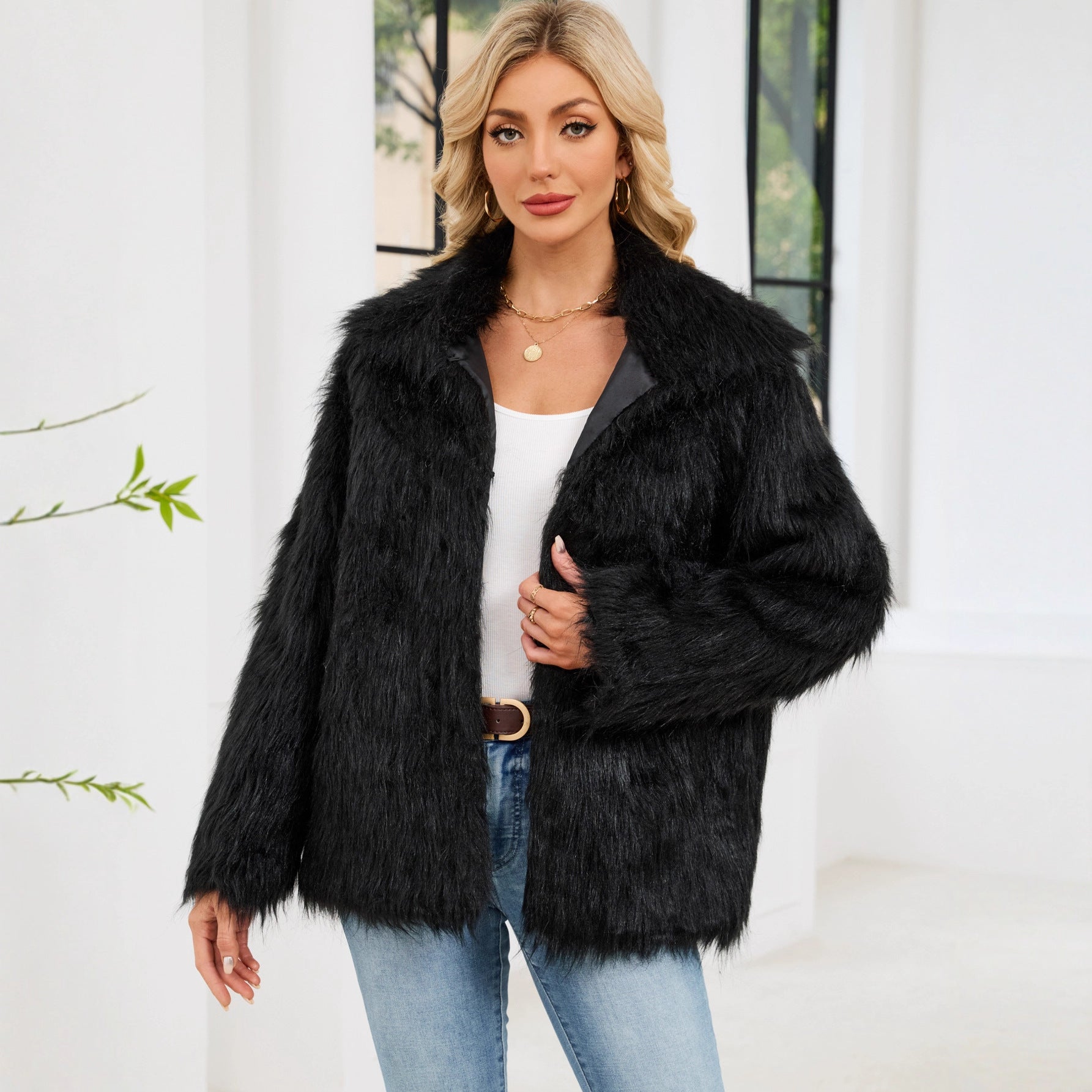 Damen Flauschige Kunstpelzjacke mit Umlegekragen und lockerer Passform R&B