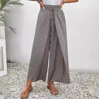 Damen nan weite Sommer-Palazzohose mit gerafftem Komfortbund, fließender Beinweite und geometrischem Allovermuster R&B