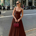 Damen Elegantes Maxikleid mit Drapierung und Spaghetti-Trägern R&B