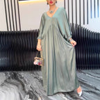 Damen Maxi-Kleid mit weit geschnittenem Design und elegantem V-Ausschnitt