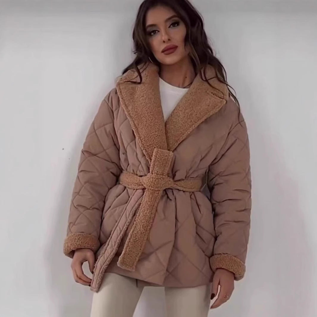 Damen gesteppte Fleecejacke mit Gürtel und großem Kragen R&B