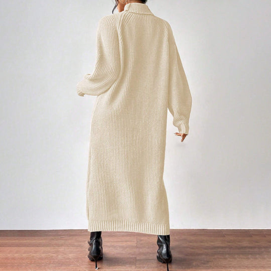 Damen Strickkleid mit hohem Kragen und weiten Ärmeln R&B