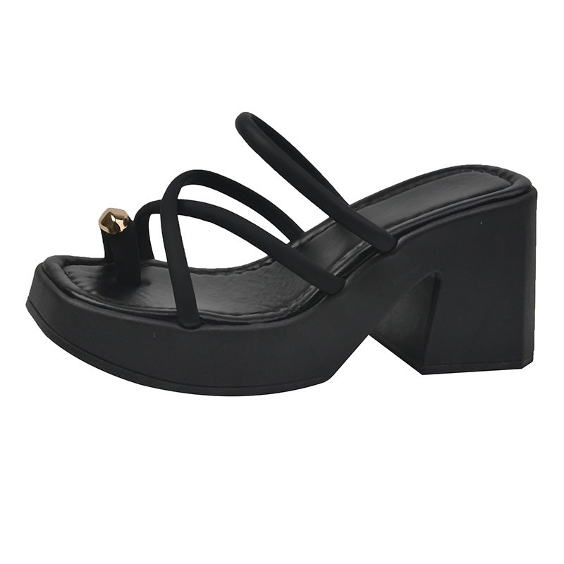 Damen Komfortable Plateau-Sandalen mit verstellbaren Riemen und elegantem Schmuckdetail R&B