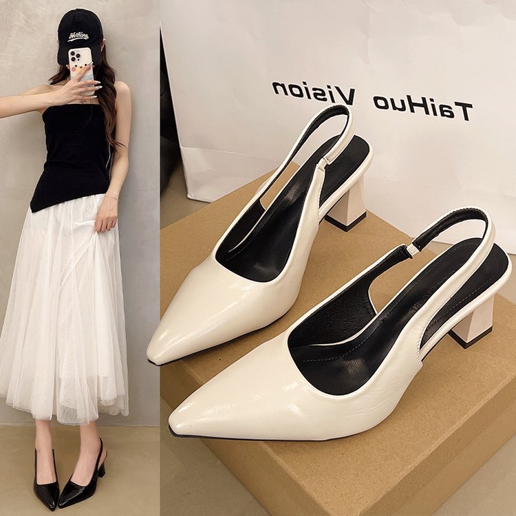 Damen Slingback-Pumps mit elegantem Design und stilvollem Blockabsatz