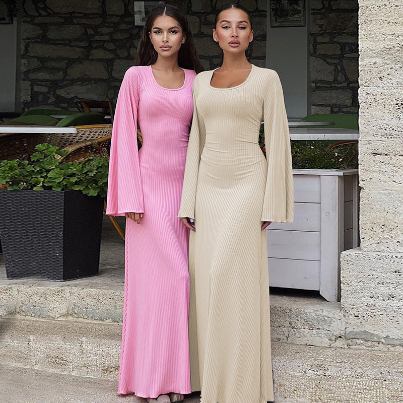 Damen Maxikleid mit ausgestellten Ärmeln und gerafftem Oberteil R&B