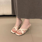 Damen elegante Cross-Sandalen mit komfortablem Absatz