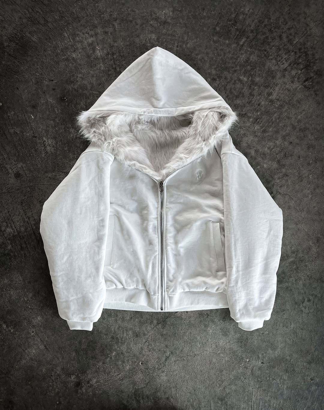 Damen Kapuzenjacke mit kuscheligem Innenfutter und modernem Schnitt R&B