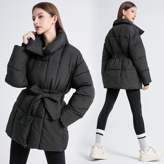 Damen Komfortable und elegante Pufferjacke mit Gürtel und hohem Kragen R&B