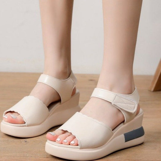 Damen Komfortable Wedge-Sandalen mit verstellbarem Riemen und gepolsterter Innensohle R&B