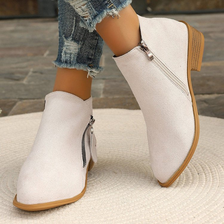 Damen Modische Ankle Boots mit Reißverschluss und dezenter Applikation EB