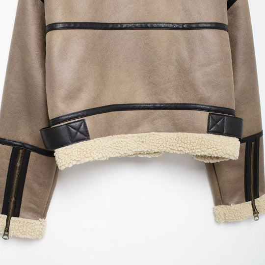 Damen Modische Übergangsjacke aus hochwertigem Kunstleder mit Teddyfell-Kragen und praktischen Taschen R&B