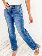 Damen Weit geschnittene Hochbundjeans mit modernen Waschungen R&B