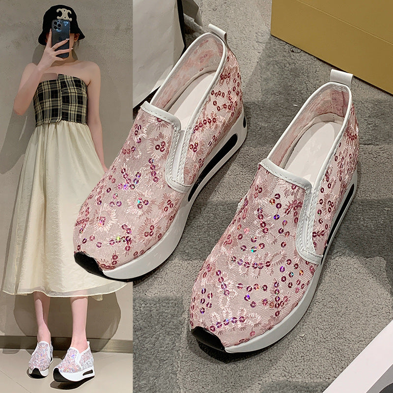 Damen Slip-On Sneakers mit elegantem Spitzenmuster und dämpfendem Fußbett R&B