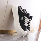 Damen Plateauslipper mit sportlichem Design und bequemer Passform