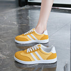 Damen Sneakers im sportlichen Retro-Look mit bequemer dämpfender Sohle R&B