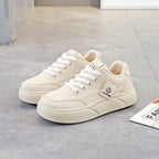 Damen Sportliche Sneakers mit dämpfender Profilsohle und atmungsaktiven Einsätzen R&B