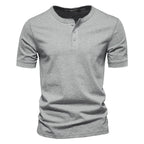 Herren nan schmal geschnittenes Kurzarmshirt mit kurzer Knopfleiste und geripptem Kragen aus Baumwollmix R&B