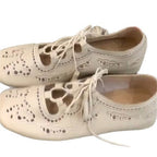 Damen Schnürschuhe mit filigranen Aussparungen R&B