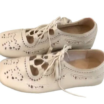 Damen Schnürschuhe mit filigranen Aussparungen R&B