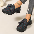 Damen Komfortable Slip-On Loafers mit dekorativer Schleifenapplikation und robustem Profil