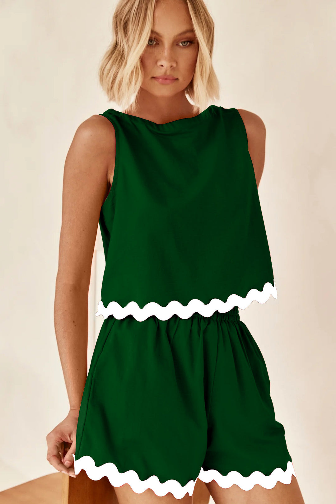 Damen Zweiteiler Set mit schickem Top und luftigen Shorts R&B