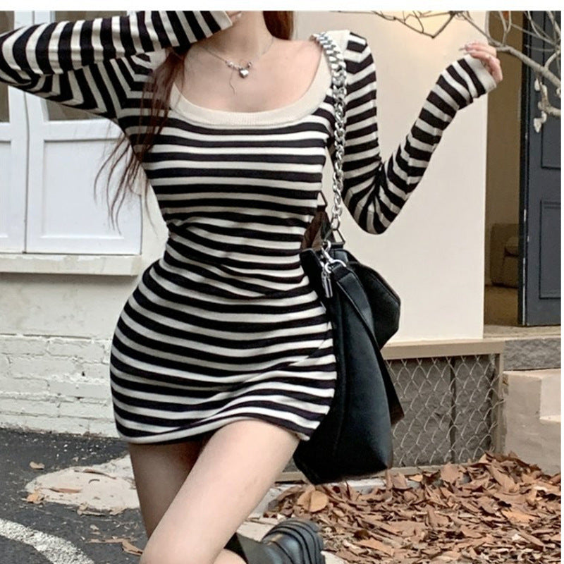 Damen figurbetontes Langarmkleid mit Blockstreifen und weitem Ausschnitt