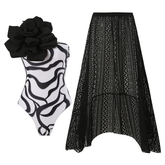 Damen Eleganter Badeanzug mit großem Blumen-Detail und transparentem Überrock R&B