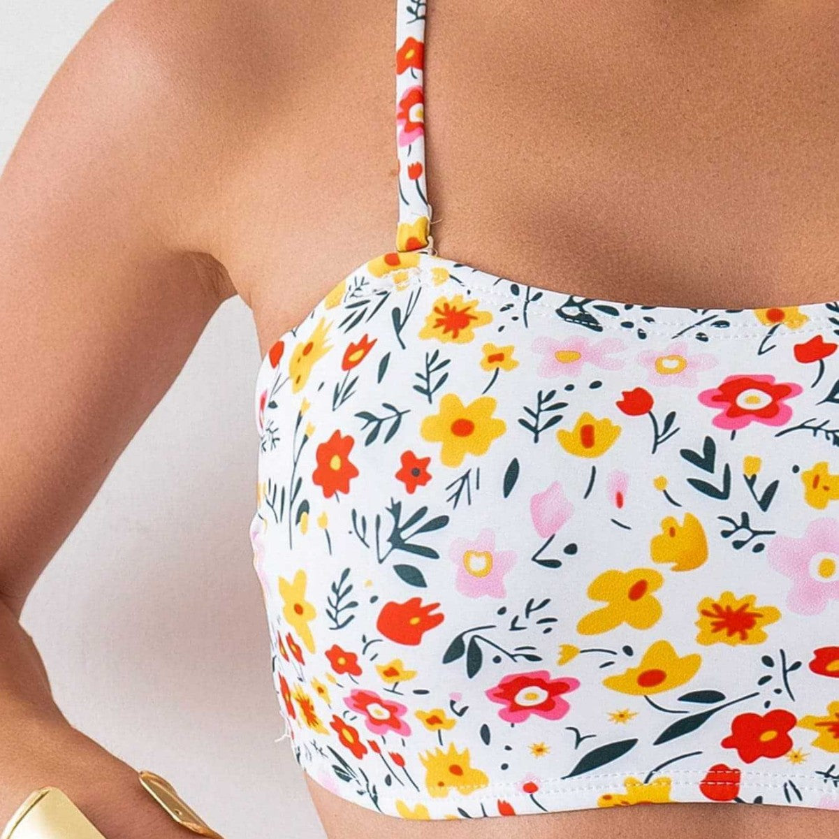 Damen Bandeau-Bikini mit hoch geschnittenem Unterteil und floralem Print R&B