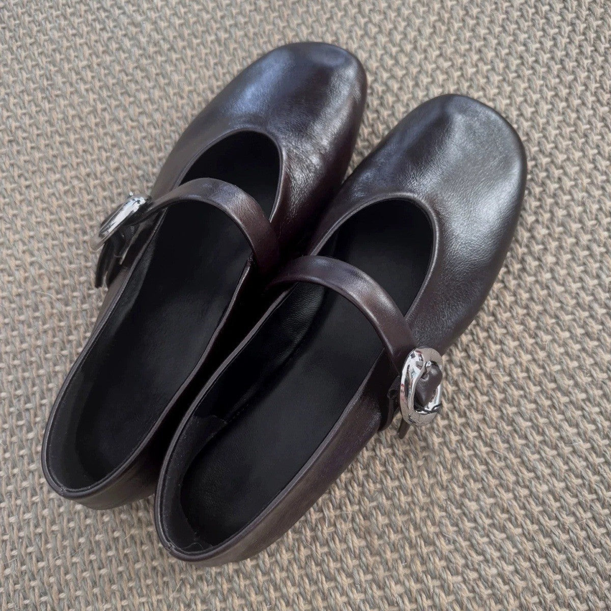 Damen Ballerinas mit verstellbarem Riemen und eleganter Schnalle R&B