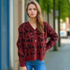 Damen Strickjacke im modernen Leopardenmuster mit Knopfdetails R&B