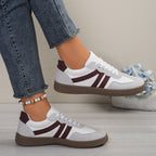 Damen Sportliche Sneakers mit retro-inspiriertem Design und bequemer Sohle R&B