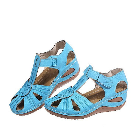 Damen Komfortable Sandaletten mit luftigen Cut-Outs und verstellbarem Riemen R&B