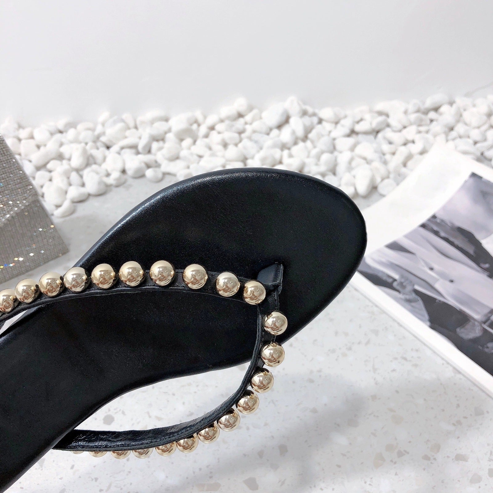 Damen Zehentrenner-Sandalen mit dekorativem Kettendetail R&B