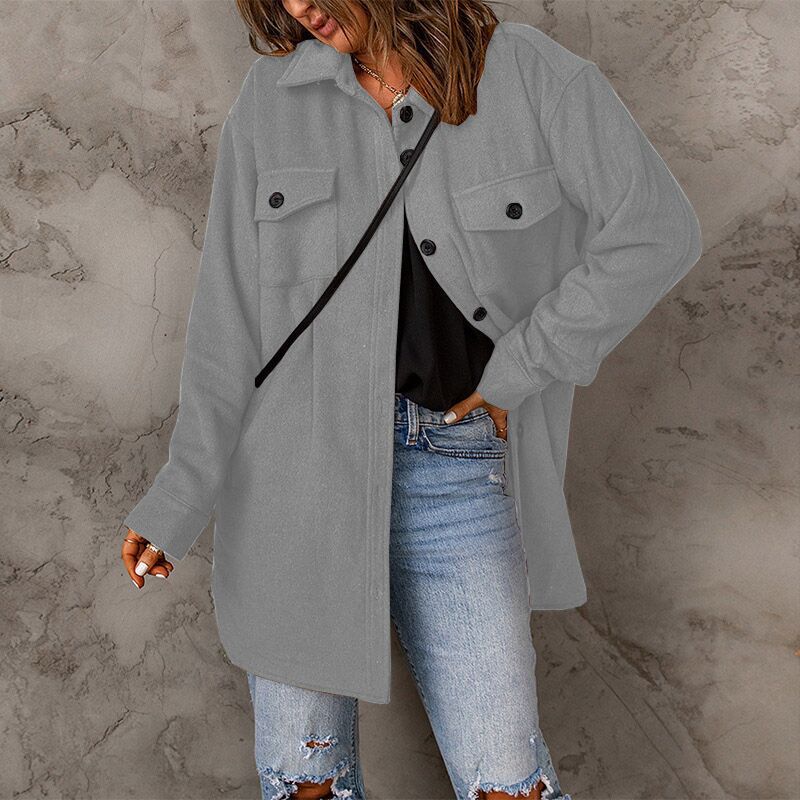 Damen vielseitige Oversize-Hemdjacke mit aufgesetzten Taschen und Knopfverschluss R&B