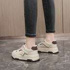 Damen Sportliche Sneakers mit robustem Obermaterial und dämpfendem Sohlenprofil R&B