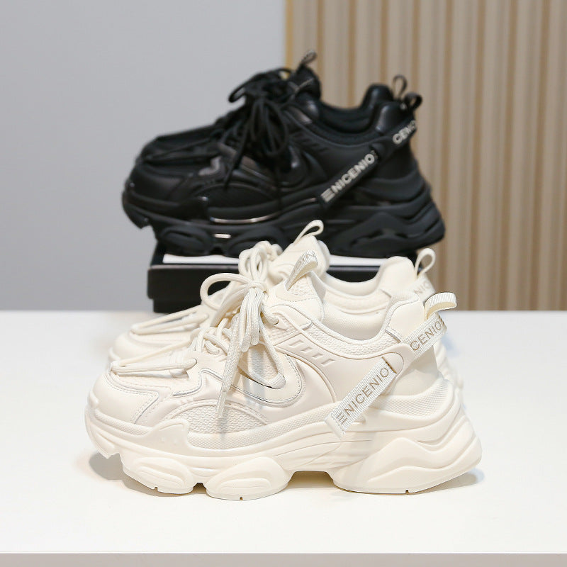 Damen Sportliche Trend-Sneaker mit atmungsaktiven Mesh-Einsätzen und gepolstertem Einstieg R&B
