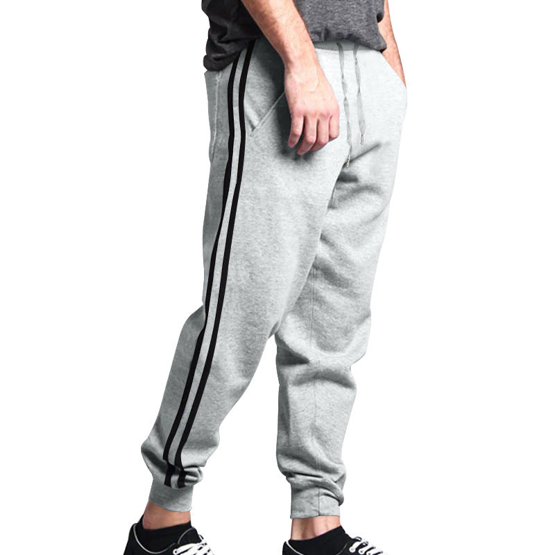 Herren sportliche Jogginghose mit seitlichen Kontraststreifen und elastischem Bund R&B
