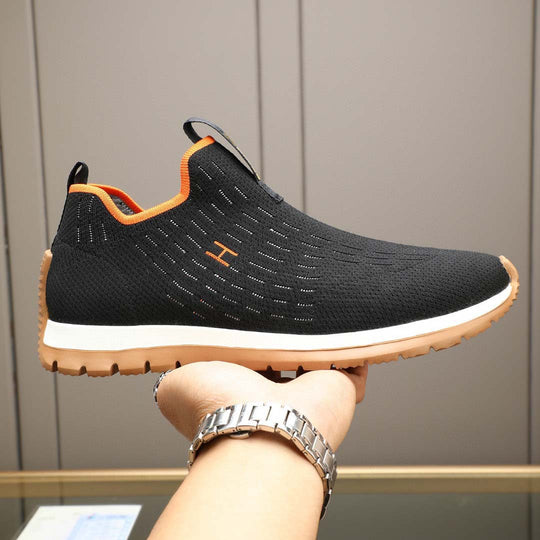 Damen Atmungsaktive Slip-On Sneakers mit innovativer Struktur von R&B