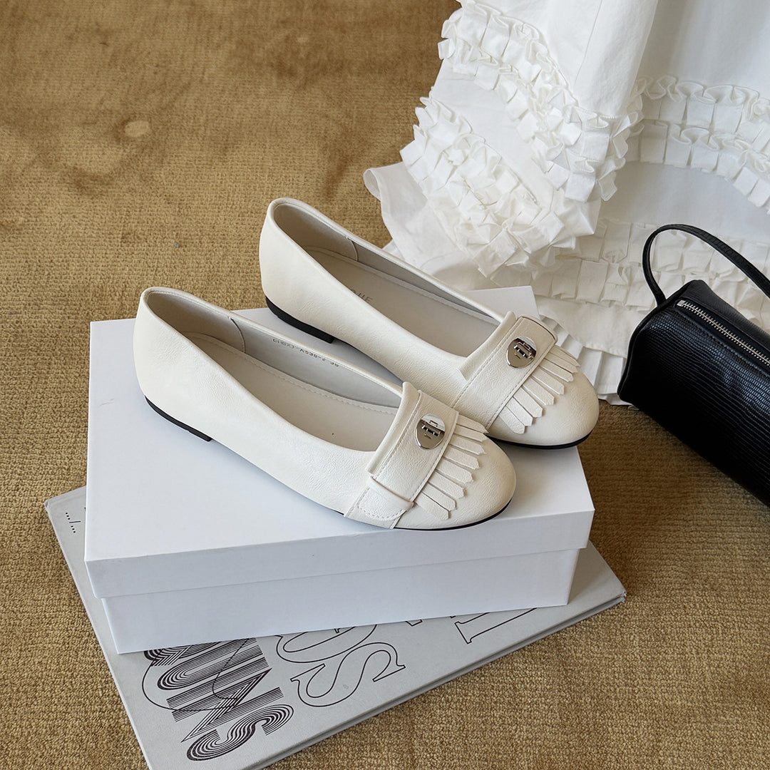 Damen Ballerinas mit dekorativen Fransen und eleganter Schnalle R&B