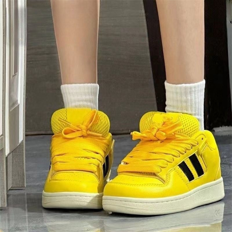 Damen Sportliche Sneakers mit atmungsaktivem Mesh und eleganter Schnürung R&B