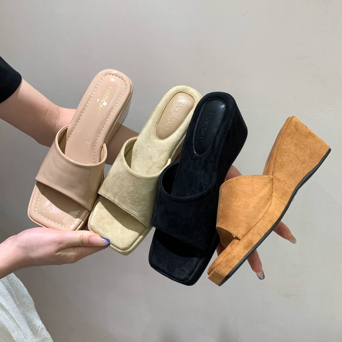 Damen Wedge-Pantoletten mit weichem Veloursleder und komfortablem Fußbett R&B