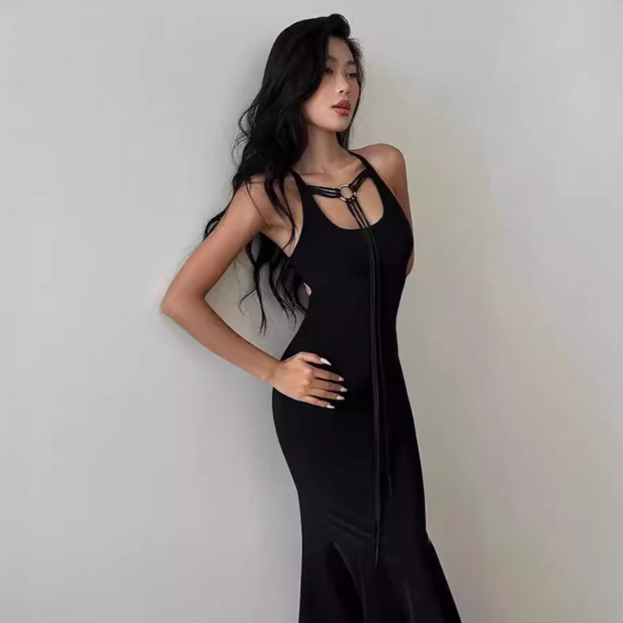 Damen elegantes Maxikleid mit verstellbaren Trägern und raffiniertem Ausschnitt R&B