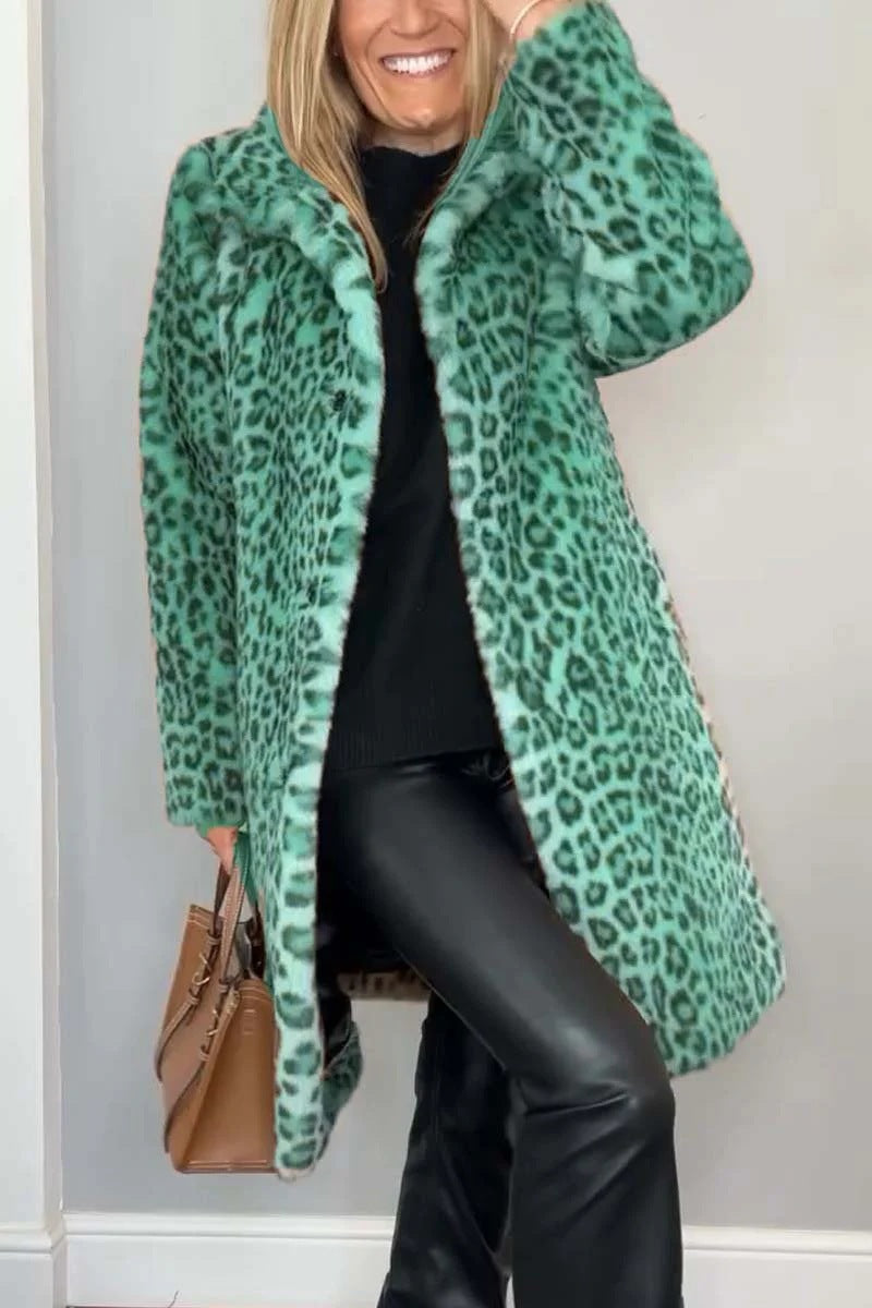 R&B | Mantel - Kunstpelz - Oversized Fit - Reverskragen - Leopardenprint